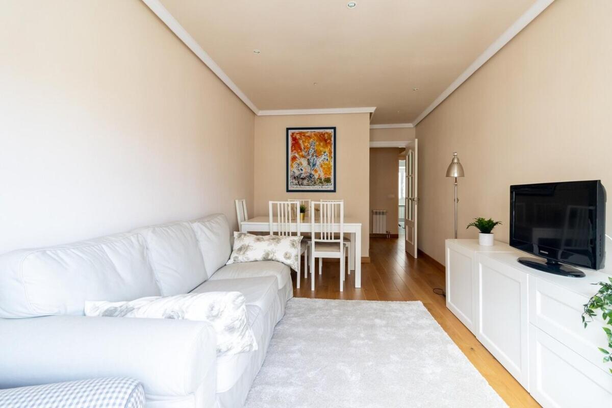 Apartamento Centro Gijon Con Parking Exterior photo