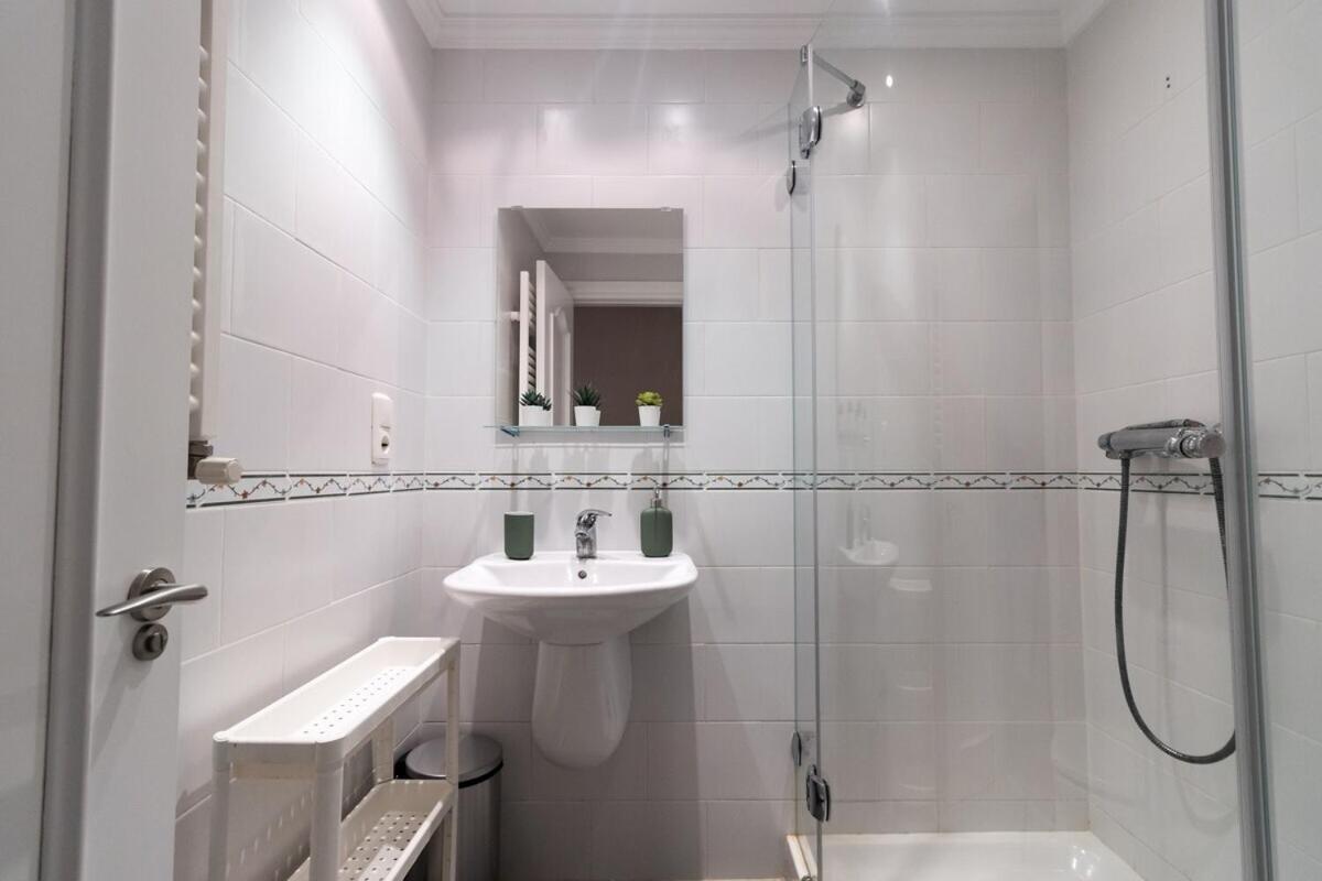 Apartamento Centro Gijon Con Parking Exterior photo